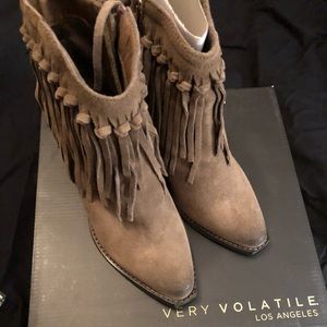 Tan Ankle Bootie - New - Size  8 1/2